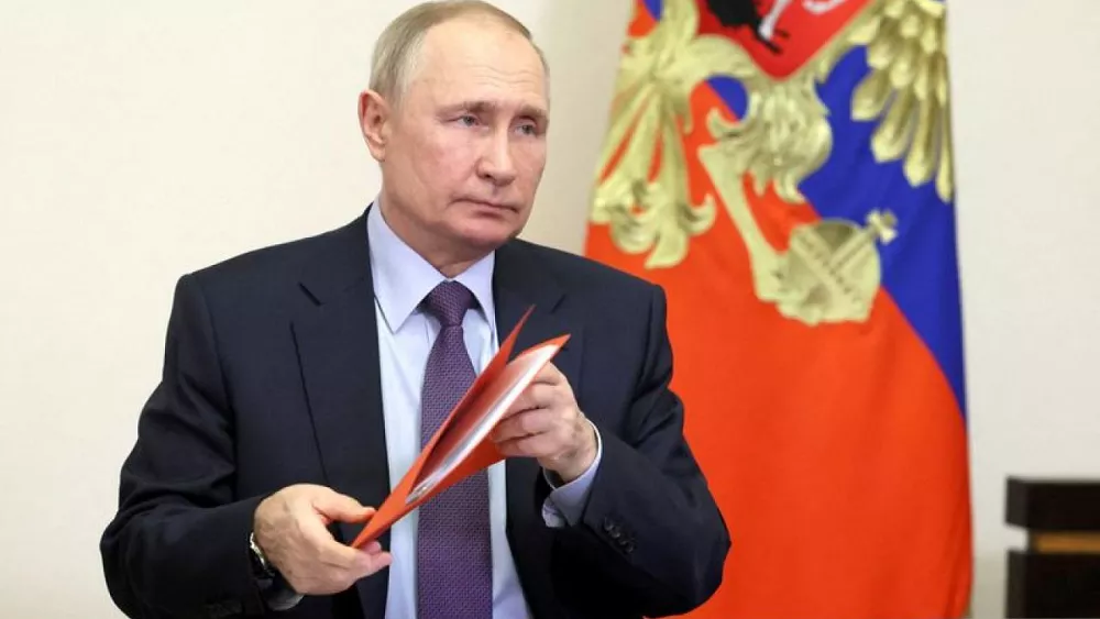 Rusia advierte que creará causas penales  a los funcionarios que intenten renunciar