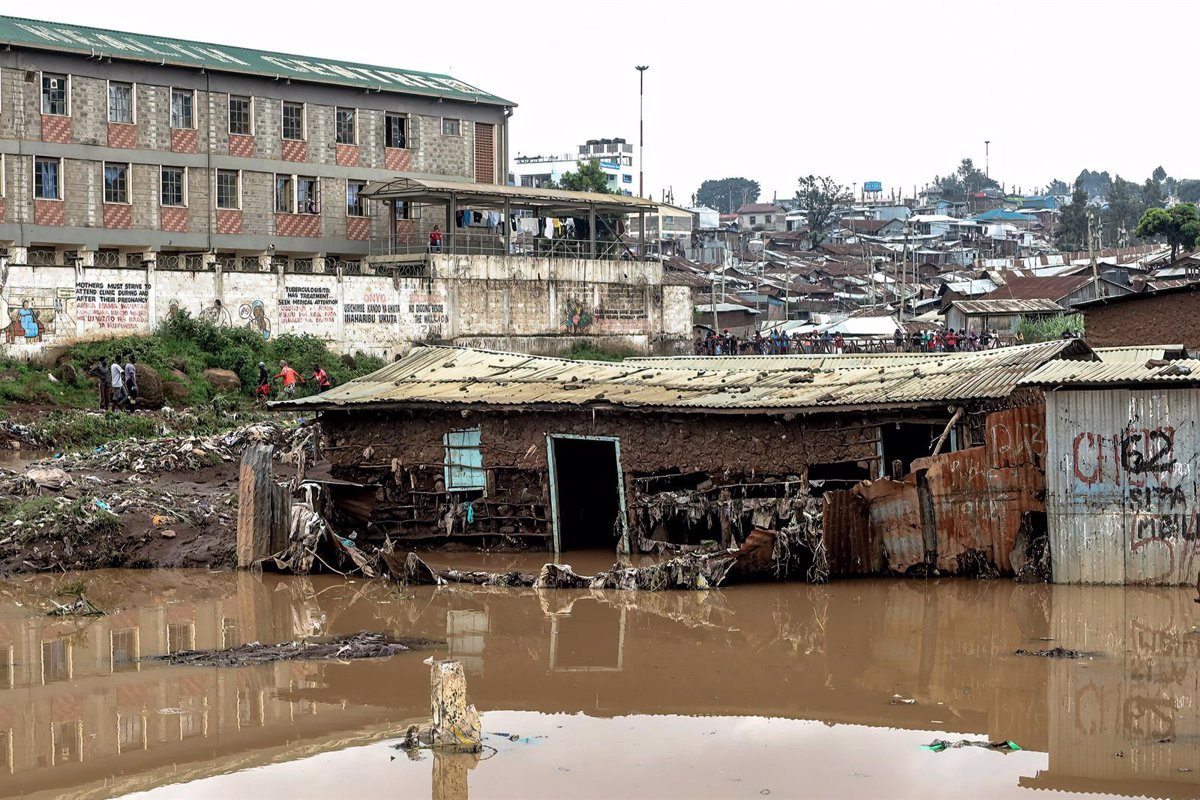 Acnur lamenta desplazamientos por  inundaciones en Cuerno de África