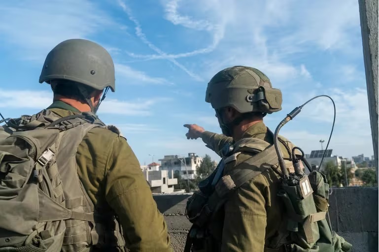 Ejército israelí dijo que actúa  con fuerza en el sur de Gaza