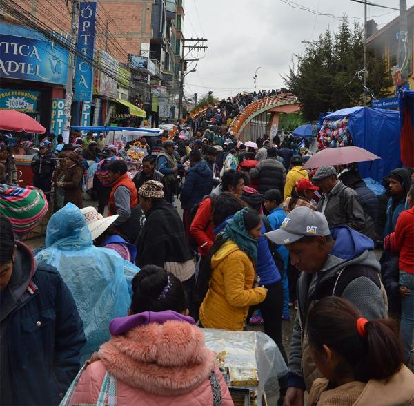 Gremialistas alteños piden atención a sus demandas