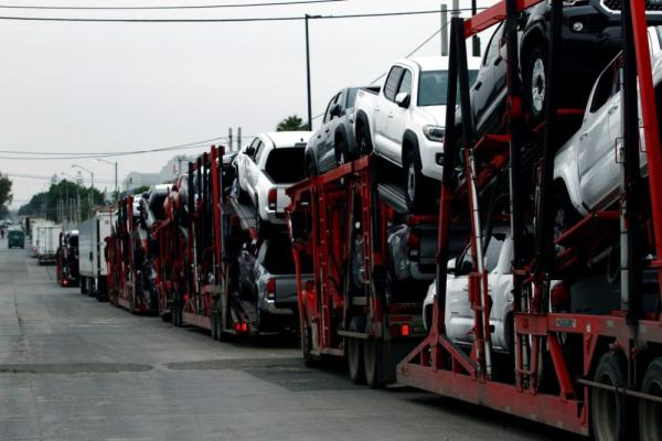 Ventas autos se desploman 28%  en México en 2020 por pandemia