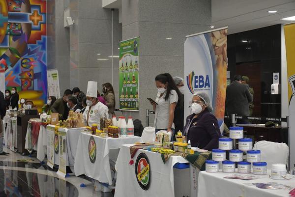 Lanzan ferias de producción nacional y medicina tradicional