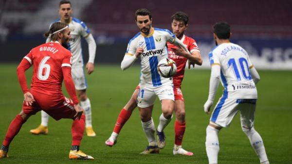 Sevilla avanza a octavos de la Copa del Rey