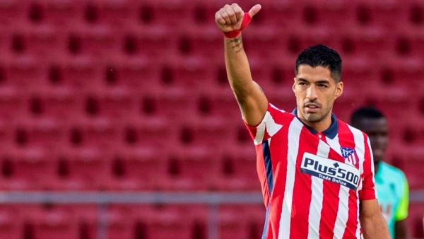 Atlético más lider con golazo de Luis Suárez