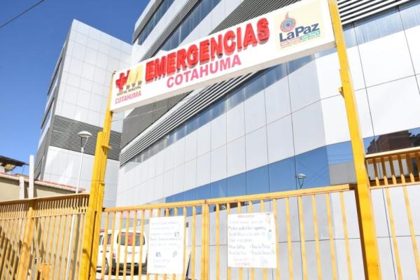 Hospitales brindan atención   normal a pacientes Covid-19