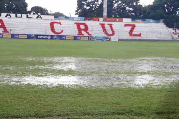 Choque de realistas se juega hoy, se suspendió por la lluvia