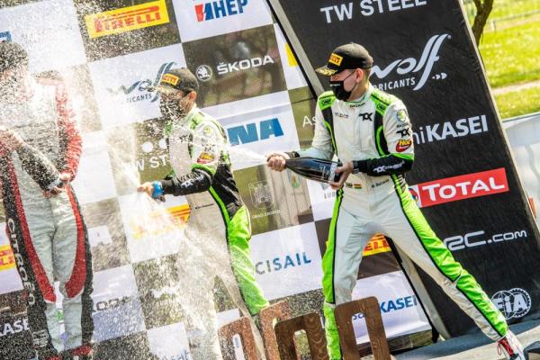 Marco Bulacia alcanza el podio en  WRC2