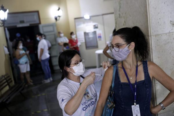 Brasil reporta 1.139 nuevas  muertes por Covid-19