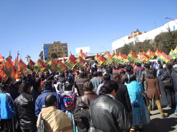 Organizaciones sociales alteñas exigen independencia sindical