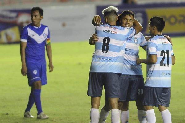 Blooming aplastó al juvenil San José