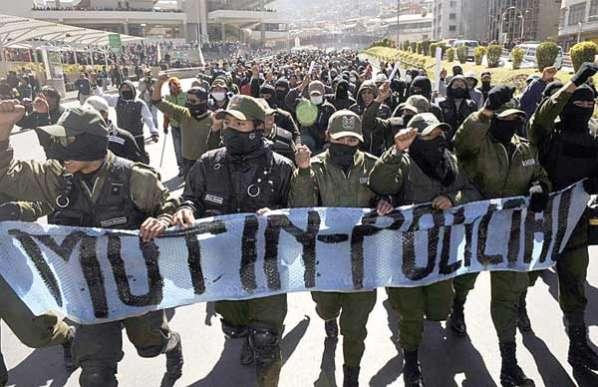 Exdiputado denuncia que Gobierno  intenta generar temor en la Policía