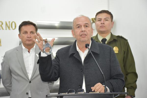 Extradición de exministro  Murillo genera discrepancias