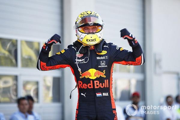 Verstappen logra su  tercera pole consecutiva