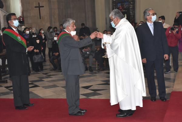 Arzobispo de La Paz  llama a la reconciliación