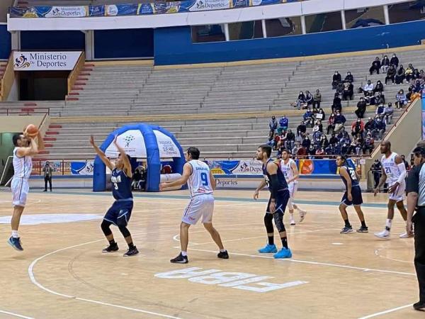 Amistad y Nacional Potosí dan el primer golpe en la Libobasquet