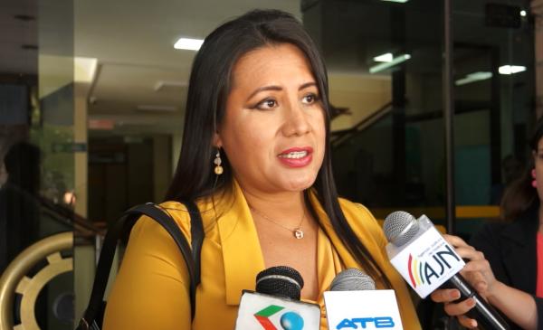 Magistrada Gómez denuncia que  Lima le “robó” proyectos de ley