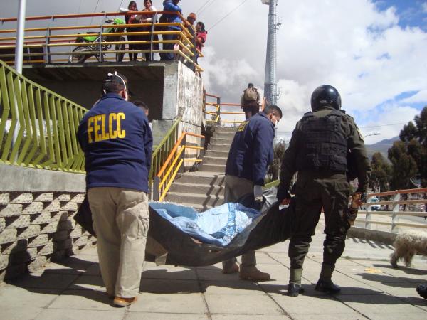 Policía halla cadáver de  mujer en barrio alteño