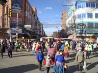 Sector del comercio alteño  trabajó en feriado nacional