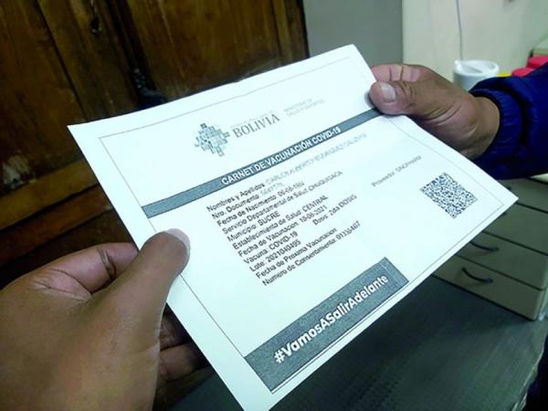 Prevén procesos por vender y comprar certificados falsos