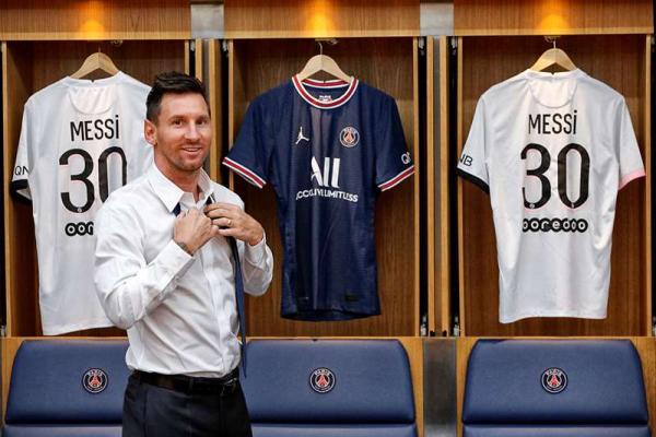 Messi recala en París y con un contrato por 2 temporadas