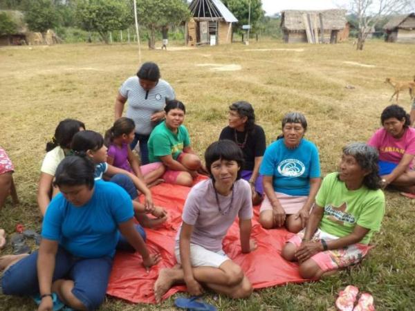 Niñas y niños del pueblo Araona no acceden a vacunas esenciales