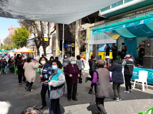 Feria Dominical de Mil Colores  se extenderá a macrodistritos