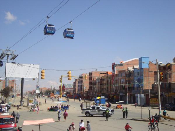 Familias alteñas aprovecharon  para pasear en Día del Peatón