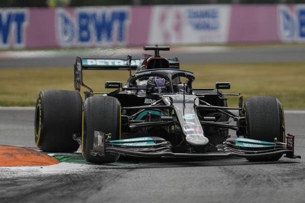 Bottas gana el sprint; Hamilton saldrá primero