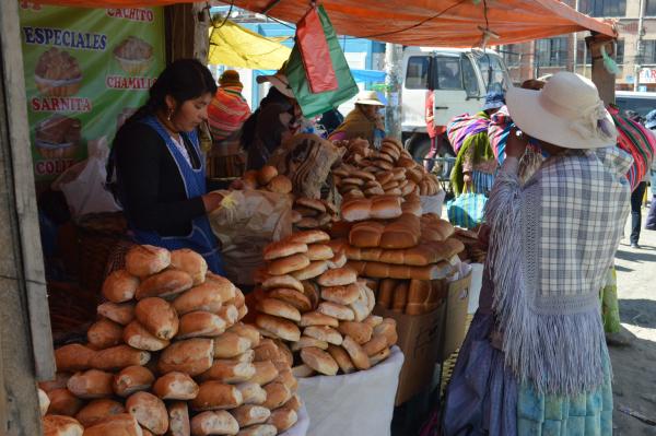 Emapa debe 50.000 quintales de harina a panificadores de El Alto