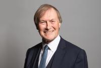 Muere legislador David  Amess en Inglaterra