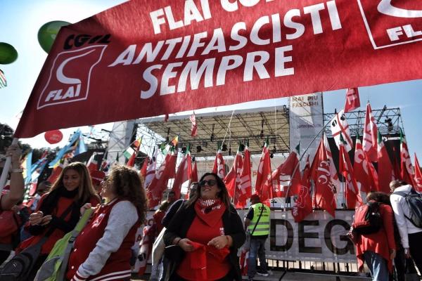 Marcha de protesta  por ataque fascista