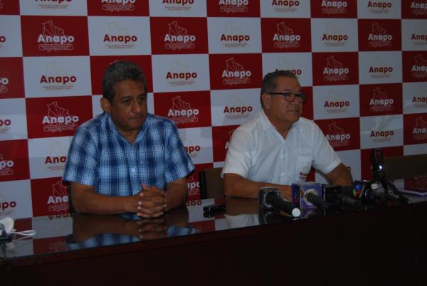 Aduana detiene 11 camiones con carga  de maíz sin documentación de respaldo