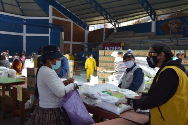 Presentan requisitos para  recibir canasta estudiantil