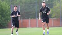 Messi y Paredes, entre algodones, estarán ante Uruguay