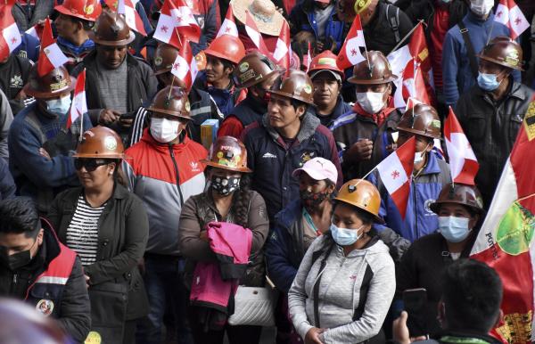 Cooperativistas marchan en contra  de la Ley 1386 y piden diálogo