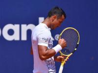 Dellien pasa a cuartos de final en Montevideo