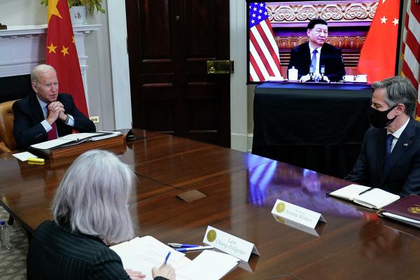 Reunión entre EEUU y China  termina con advertencias