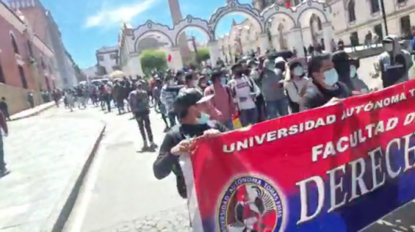 Universidades se movilizan en contra de la Ley 1407