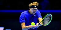 Zverev se titula de nuevo como Maestro