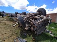 Bus se despeña  con saldo de  20 heridos