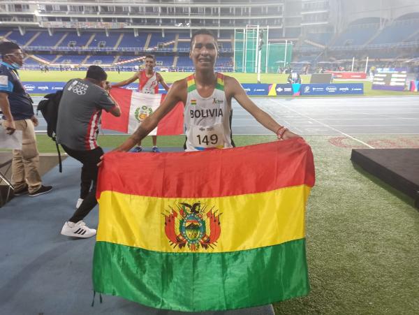 Ninavia conquista oro para Bolivia en Cali