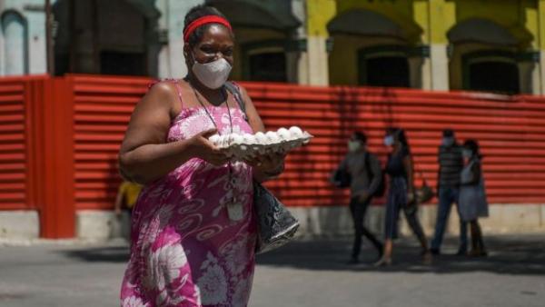 Dolorosa travesía de cubanos  atrapados en crisis de migrantes