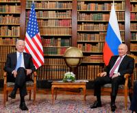 Biden advierte a  Putin con sanciones