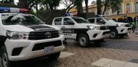 Policía recibe 16 vehículos y  equipamiento en Cochabamba