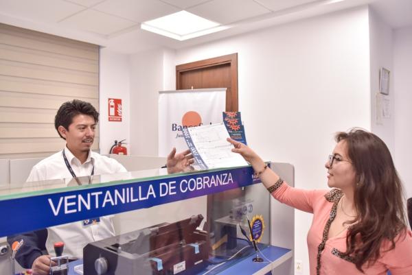 Ahorro crece en 9 % y cartera en 4 % en el sistema financiero