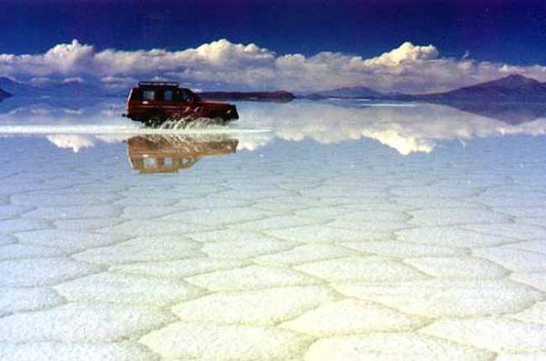 Limitan ingreso al salar de  Uyuni por las intensas lluvias