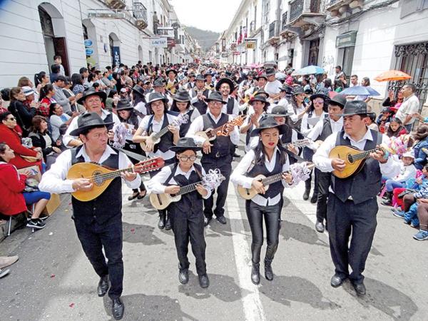 COED prohíbe fiestas y ratifica vigencia del carnet de vacuna