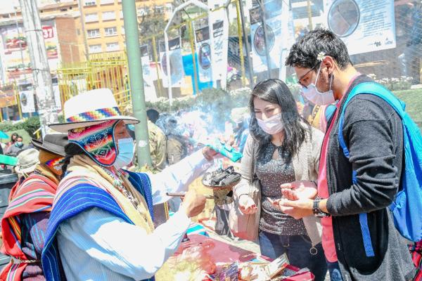 Controlarán carnet y bioseguridad en Feria de Alasita que inicia hoy