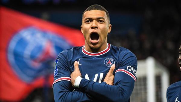 El PSG presiona a Mbappé para renovar