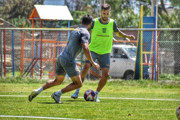 El Tigre prueba su equipo ante Aurora